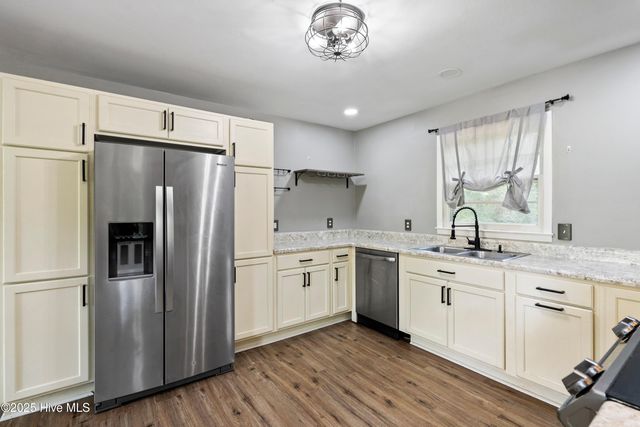 148 Jupiter Trail, Jacksonville, NC 28546