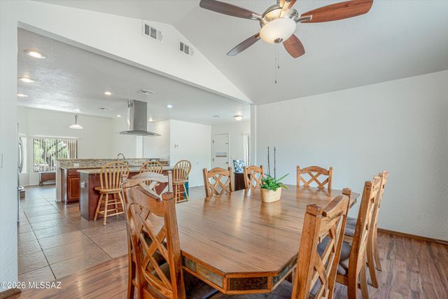 4094 N Hidden Cove Place, Tucson, AZ 85749