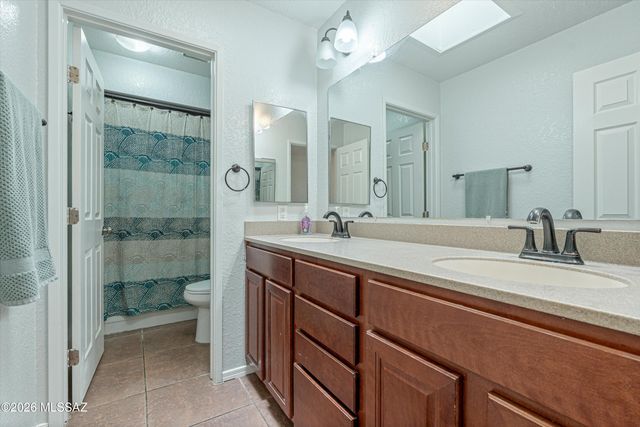 4094 N Hidden Cove Place, Tucson, AZ 85749