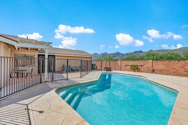 4094 N Hidden Cove Place, Tucson, AZ 85749