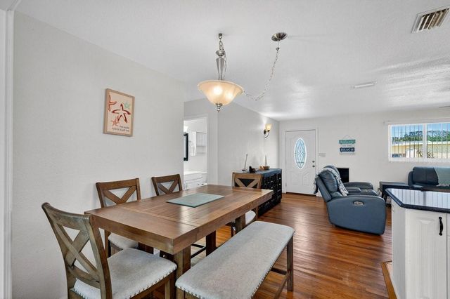 2538 CORAL WAY W, Daytona Beach, FL 32118