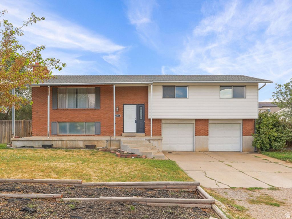 2205 S MAIN ST, Clearfield, UT 84015 — photo 2
