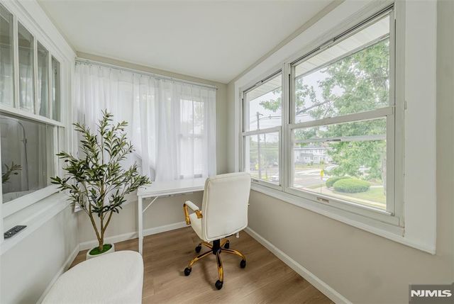 933 Maple Avenue, Ridgefield, NJ 07657
