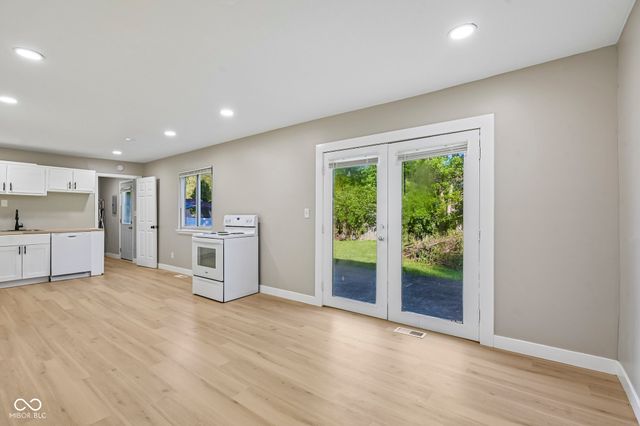 1412 Wolf Court, Indianapolis, IN 46229