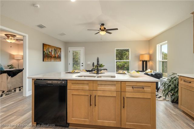 3206 N Sedgewick Road, Avon Park, FL 33825