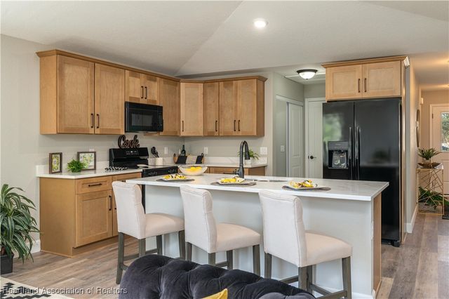 3206 N Sedgewick Road, Avon Park, FL 33825