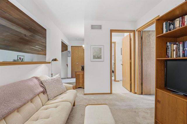 847 E WINDFIELD PLACE, Appleton, WI 54911