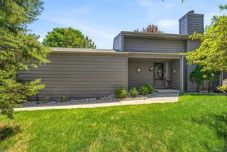 847 E WINDFIELD PLACE, Appleton, WI 54911