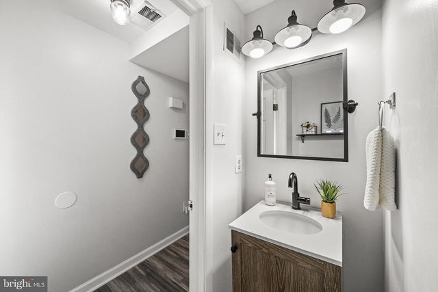 8607 KENOSHA CT, Lorton, VA 22079