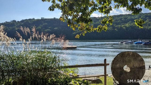 36 Maple Drive, New Milford, CT 06776