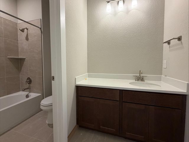 13529 Muny PKWY, Elgin, TX 78621