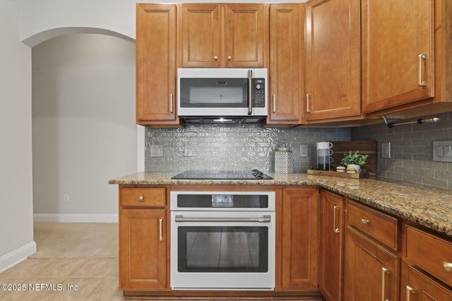 1640 SUMMERDOWN Way, St. Johns, FL 32259