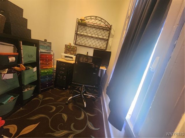 1268 Indian Church Road, West Seneca, NY 14224