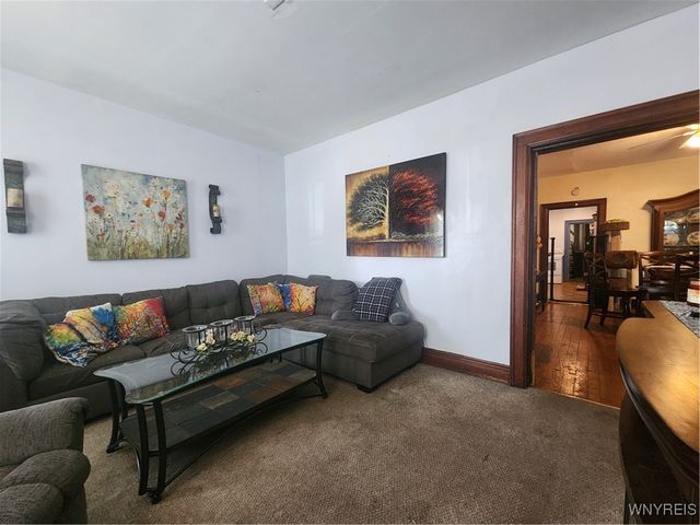 1268 Indian Church Road, West Seneca, NY 14224