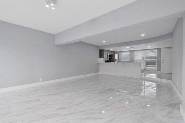 708-710 NE 23rd Avenue, Pompano Beach, FL 33062