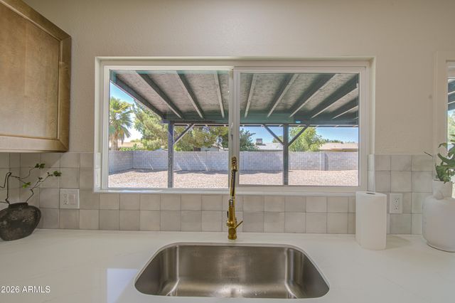 3654 W Carla Vista Drive, Chandler, AZ 85226