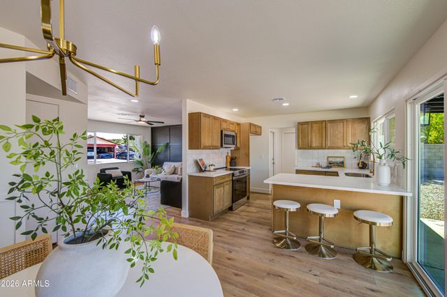 3654 W Carla Vista Drive, Chandler, AZ 85226