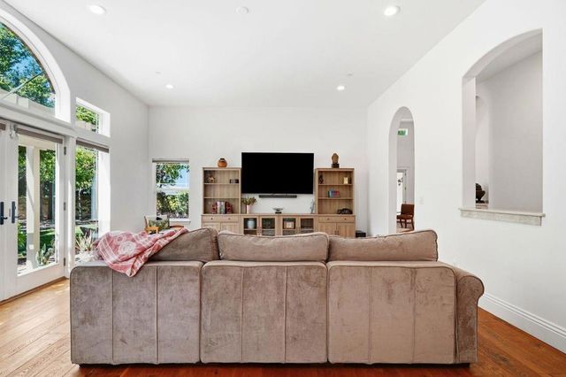 733 Vineyard Terrace, Pleasanton, CA 94566