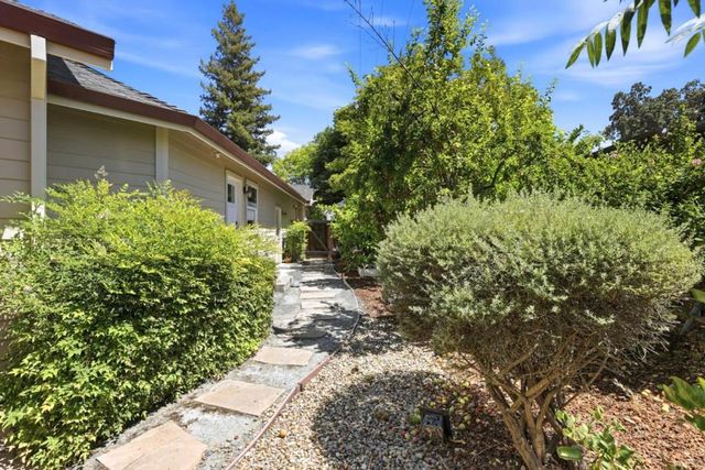 733 Vineyard Terrace, Pleasanton, CA 94566