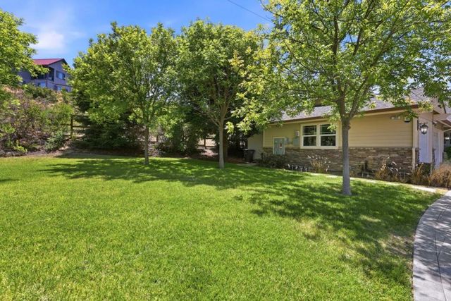 733 Vineyard Terrace, Pleasanton, CA 94566