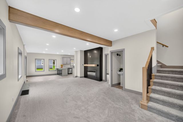 402 North Street, Guthrie Center, IA 50115