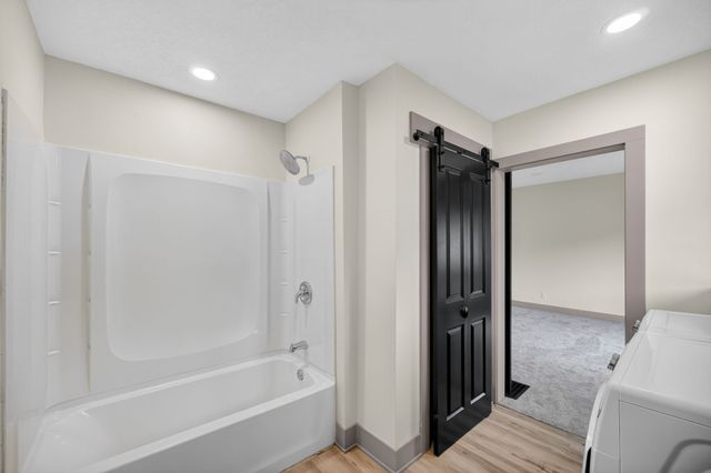 402 North Street, Guthrie Center, IA 50115