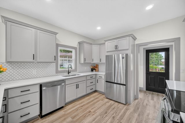402 North Street, Guthrie Center, IA 50115