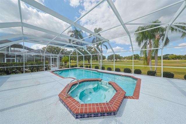 352 CALOOSA PALMS COURT, Sun City Center, FL 33573