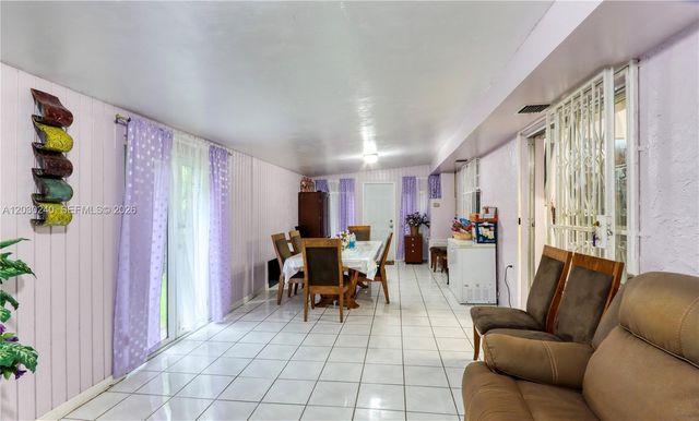 15825 SW 305th Terrace, Homestead, FL 33033