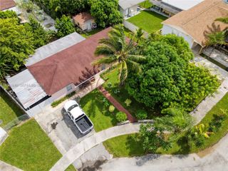 15825 SW 305th Terrace, Homestead, FL 33033