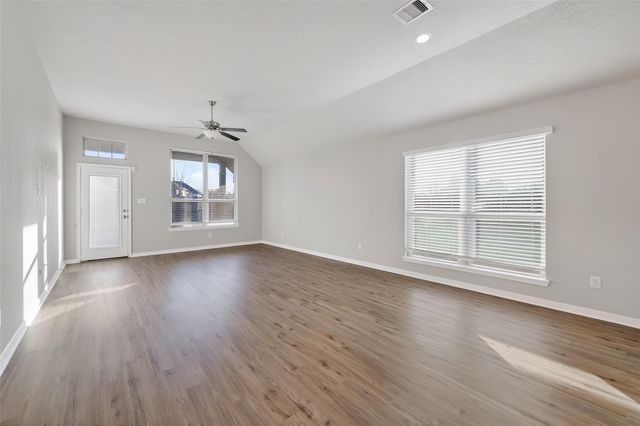 151 Scenic Hills Court, Montgomery, TX 77356