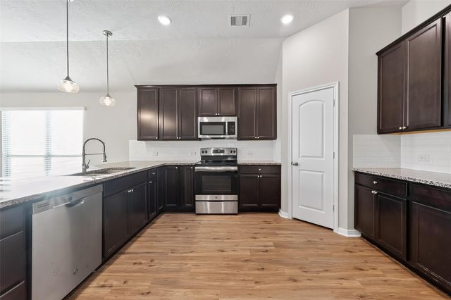 151 Scenic Hills Court, Montgomery, TX 77356