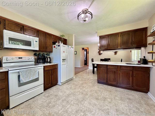 4059 Galbraith Line Road, Worth Township, MI 48422