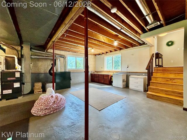 4059 Galbraith Line Road, Worth Township, MI 48422