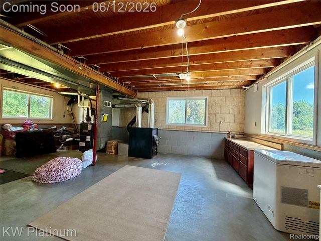 4059 Galbraith Line Road, Worth Township, MI 48422