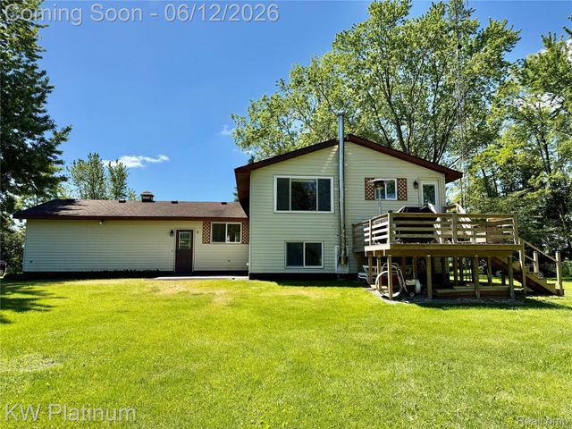 4059 Galbraith Line Road, Worth Township, MI 48422