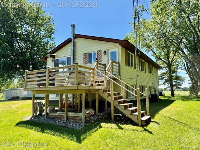 4059 Galbraith Line Road, Worth Township, MI 48422