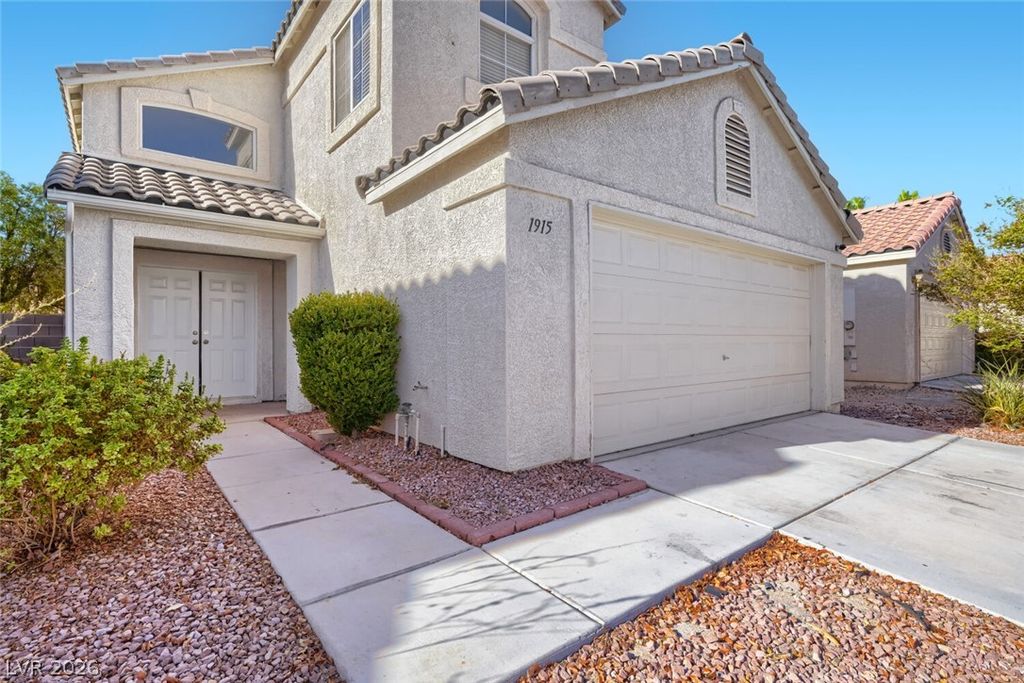 1915 Giant Rock Place, North Las Vegas, NV 89031 — photo 2