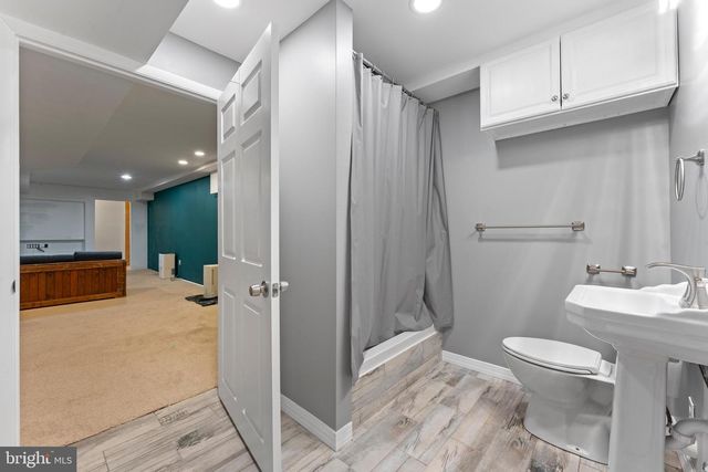 206 S EAST, Vineland, NJ 08360