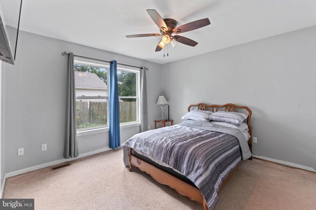 206 S EAST, Vineland, NJ 08360