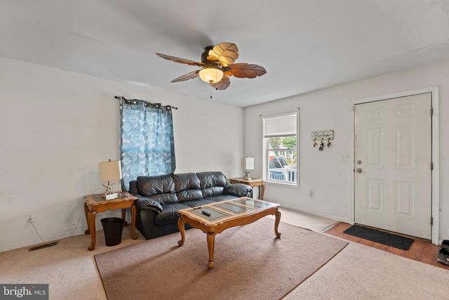 206 S EAST, Vineland, NJ 08360