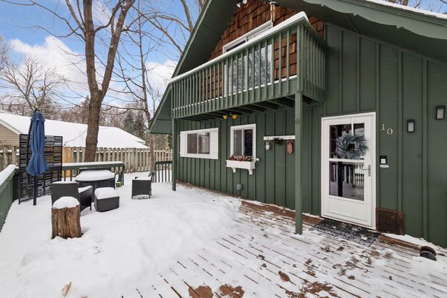 10 Birch Bluff Road, Tonka Bay, MN 55331