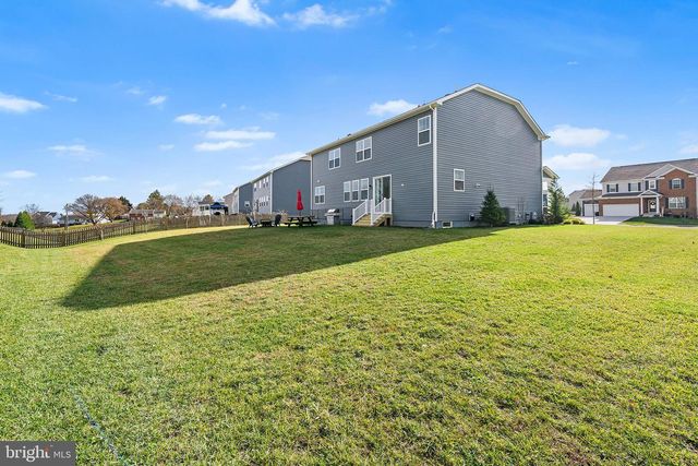 822 REDWOOD DR, Westminster, MD 21157