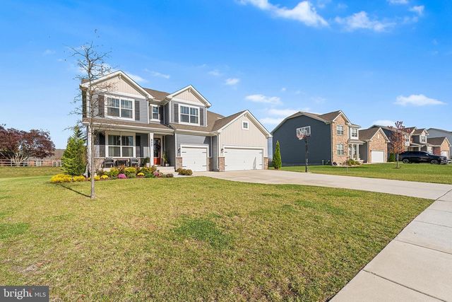 822 REDWOOD DR, Westminster, MD 21157