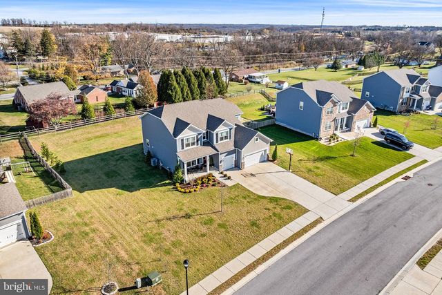 822 REDWOOD DR, Westminster, MD 21157