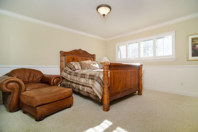 8720 Tavernor Rd, Wilton, CA 95693