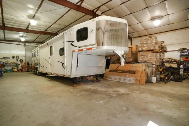 8720 Tavernor Rd, Wilton, CA 95693