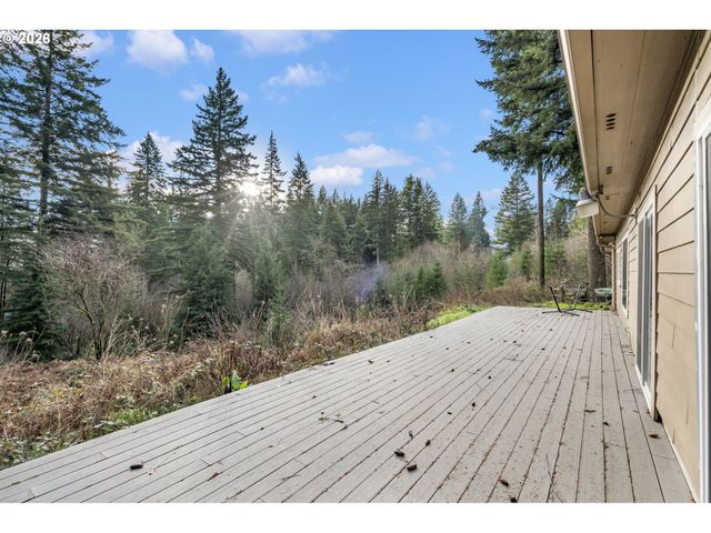 32717 Ne 94TH St, Camas, WA 98607