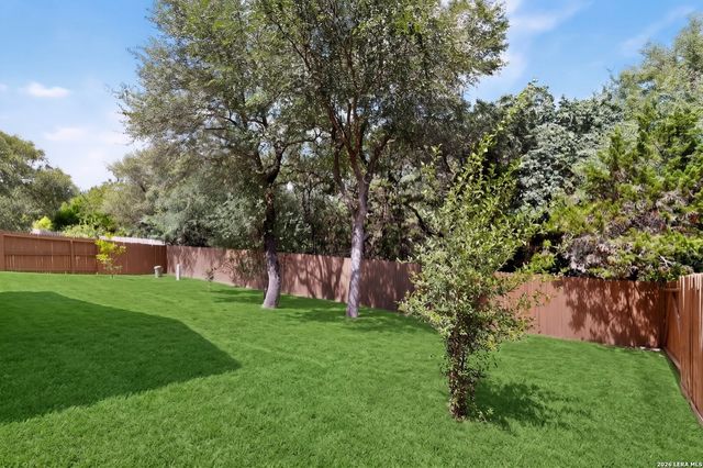 615 Colosseo Way, San Antonio, TX 78253