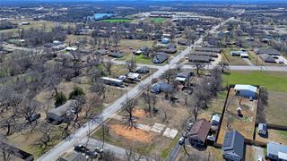 300 S Mill Street, Bowie, TX 76230